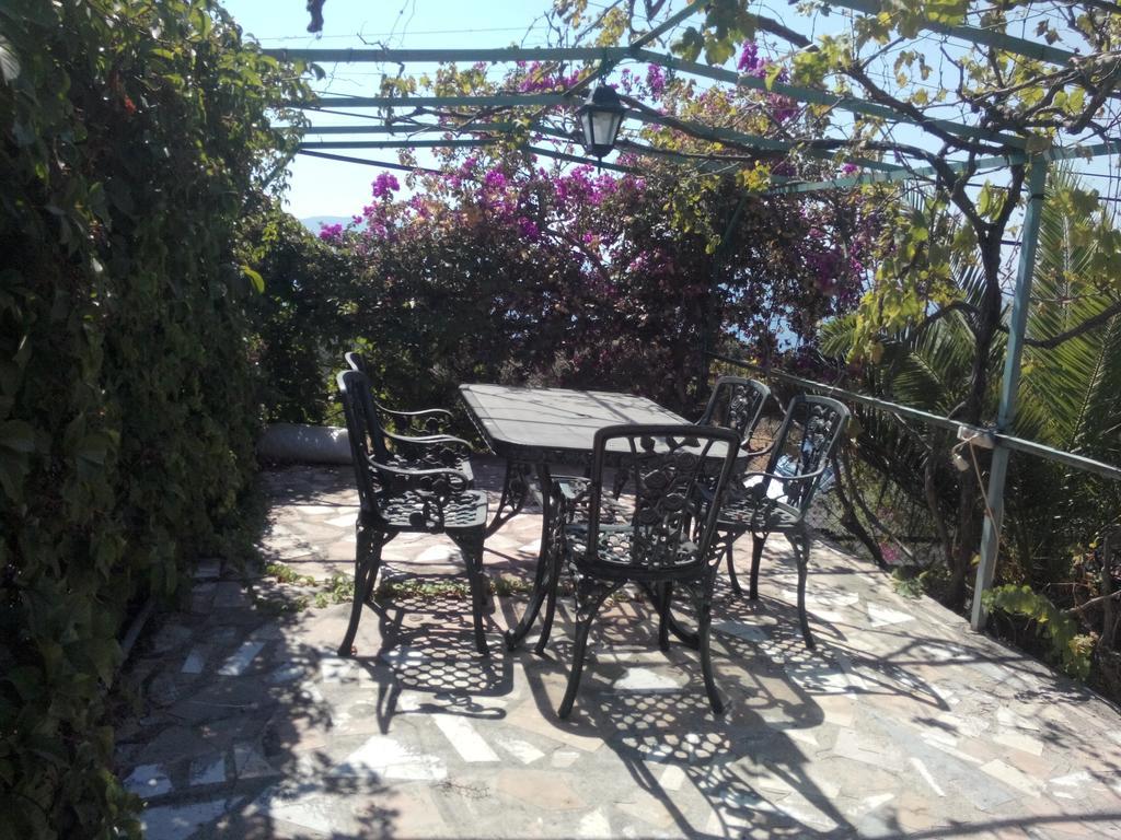 Villa Koknar Pension Каш Екстериор снимка